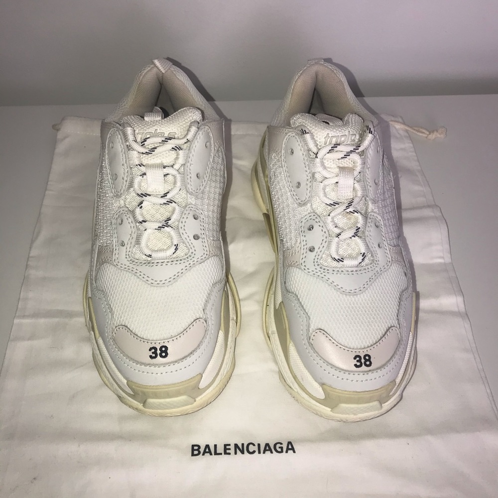 Balenciaga Triple S Sneakers ⚡️ SOLD - Picture 9 of 11